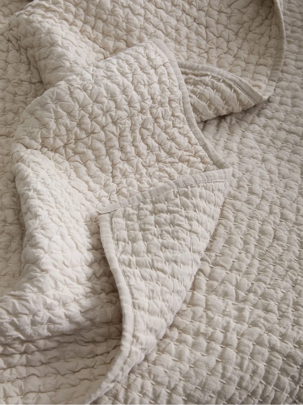 New Quince European Linen Cotton Stitch Quilt Set King/CalKing $219.90 - Natural